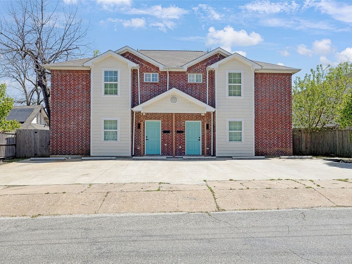 Primary listing photo