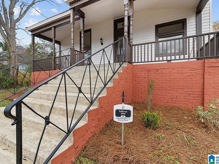 Listing photo 4