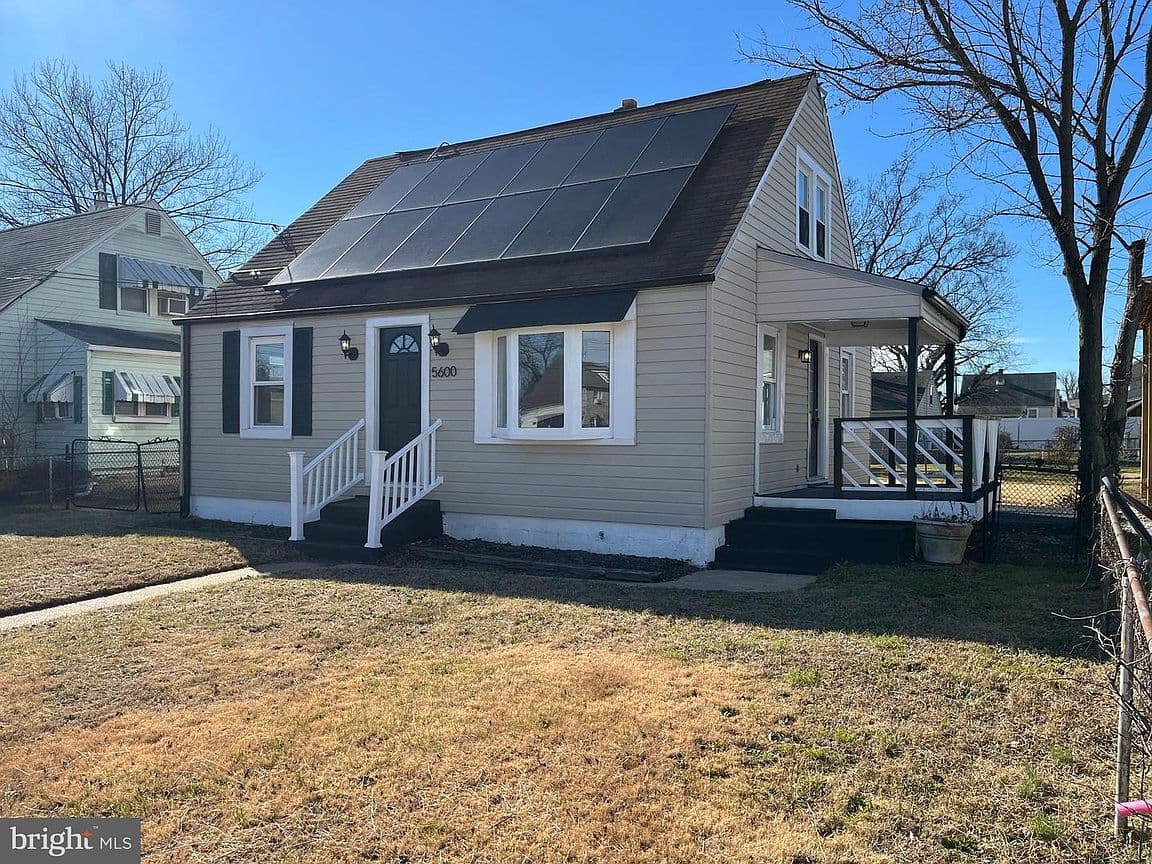 Primary listing photo