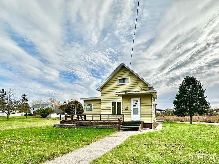 Listing photo