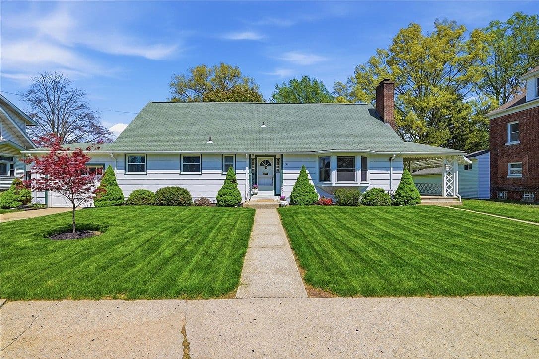 Primary listing photo