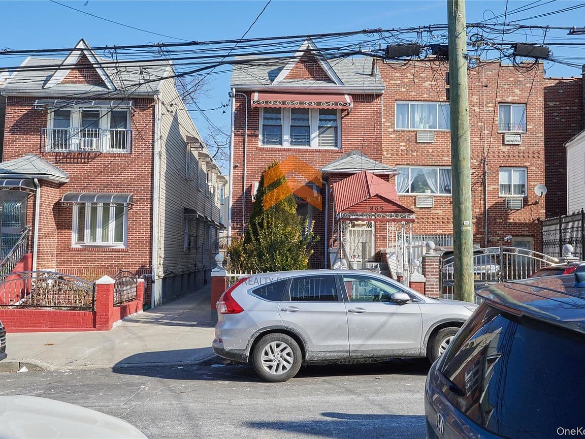 Primary listing photo