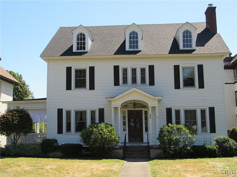 Listing photo