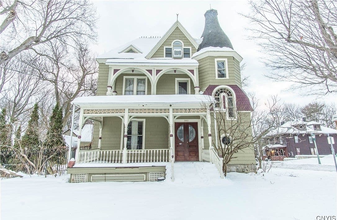 Primary listing photo