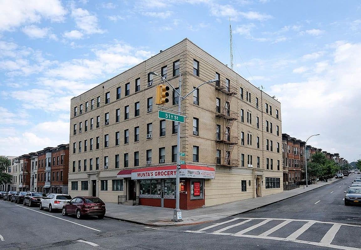 Primary listing photo