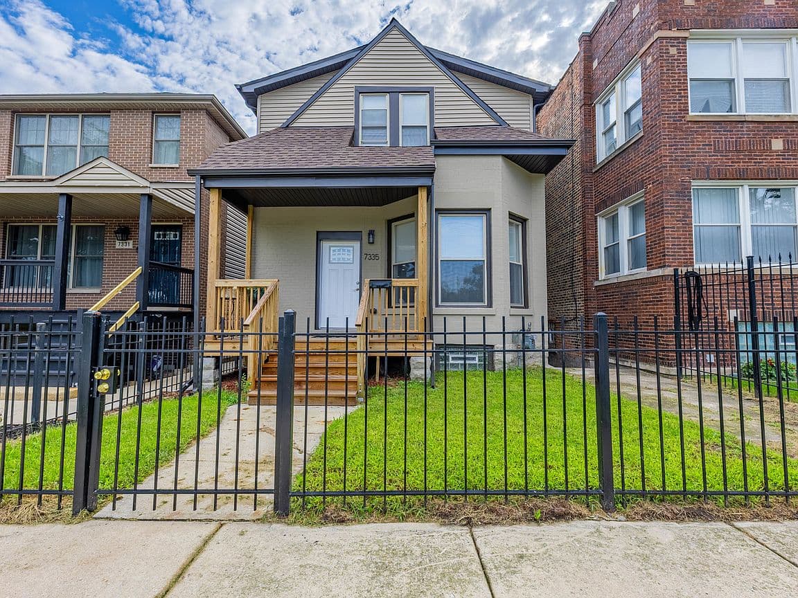 Primary listing photo
