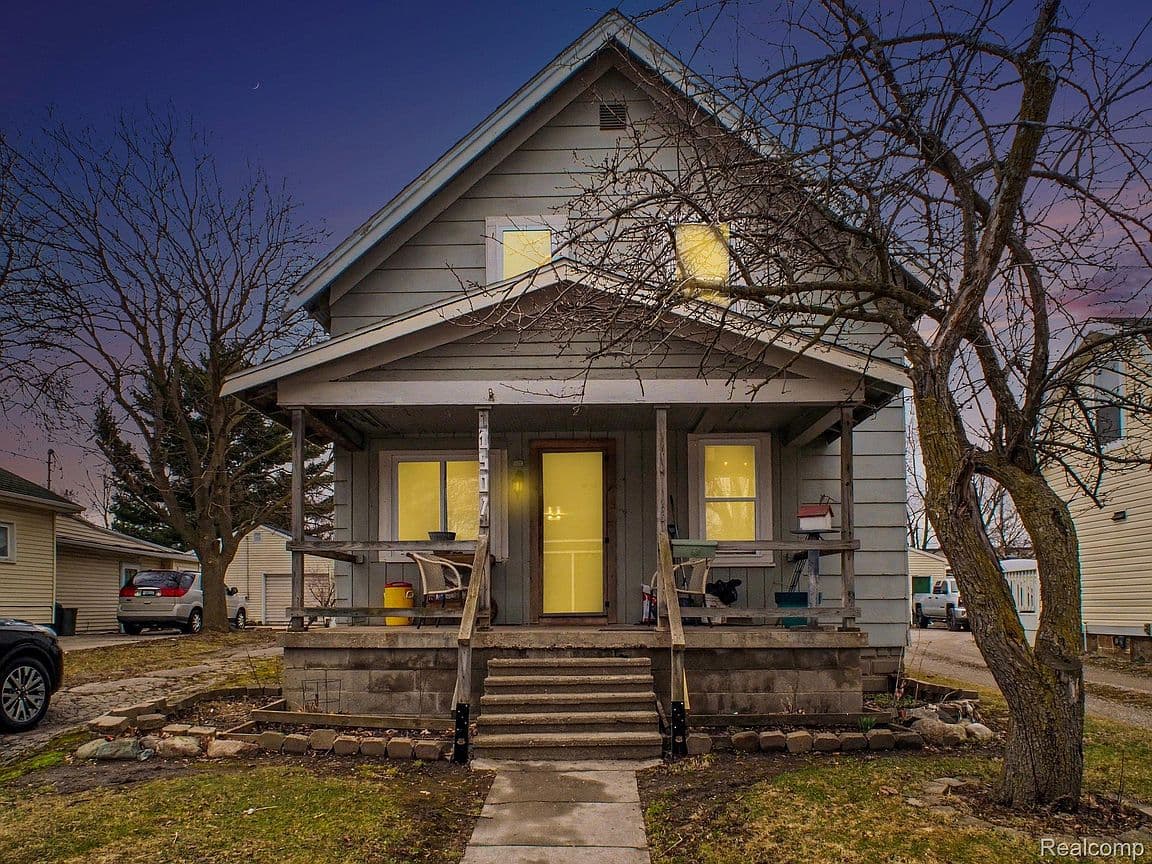 Primary listing photo