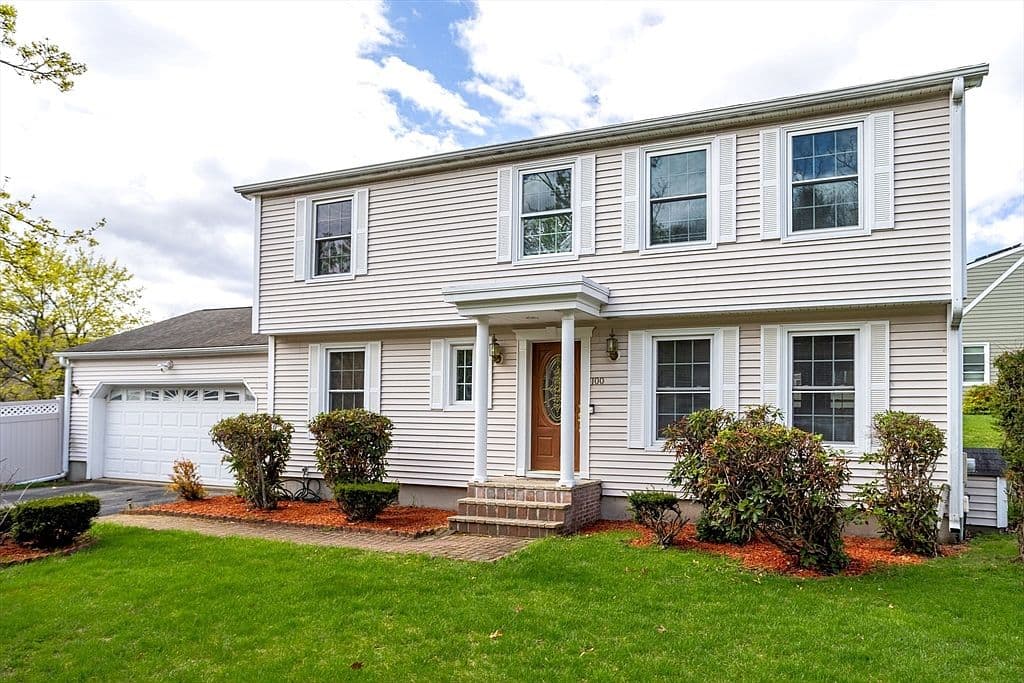 Primary listing photo