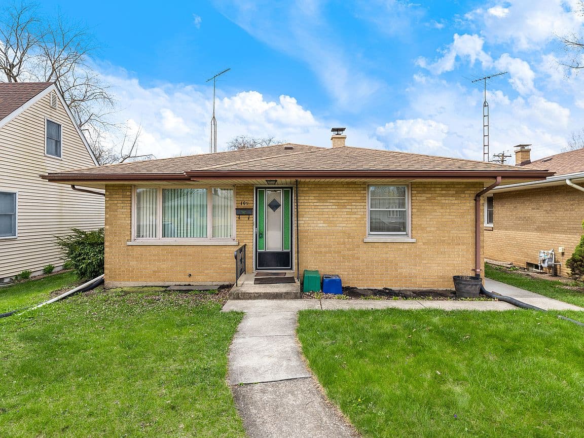 Primary listing photo