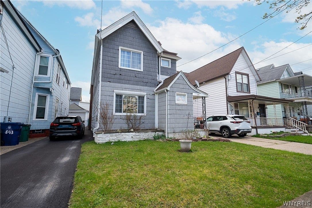 Primary listing photo