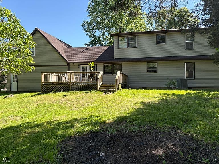 Listing photo 2