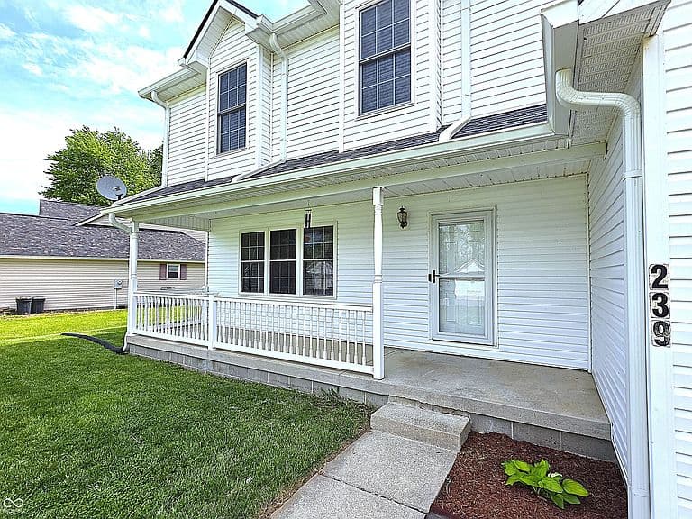 Listing photo 4