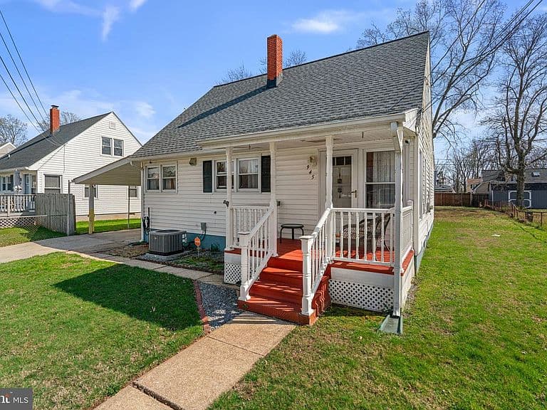 Listing photo 4