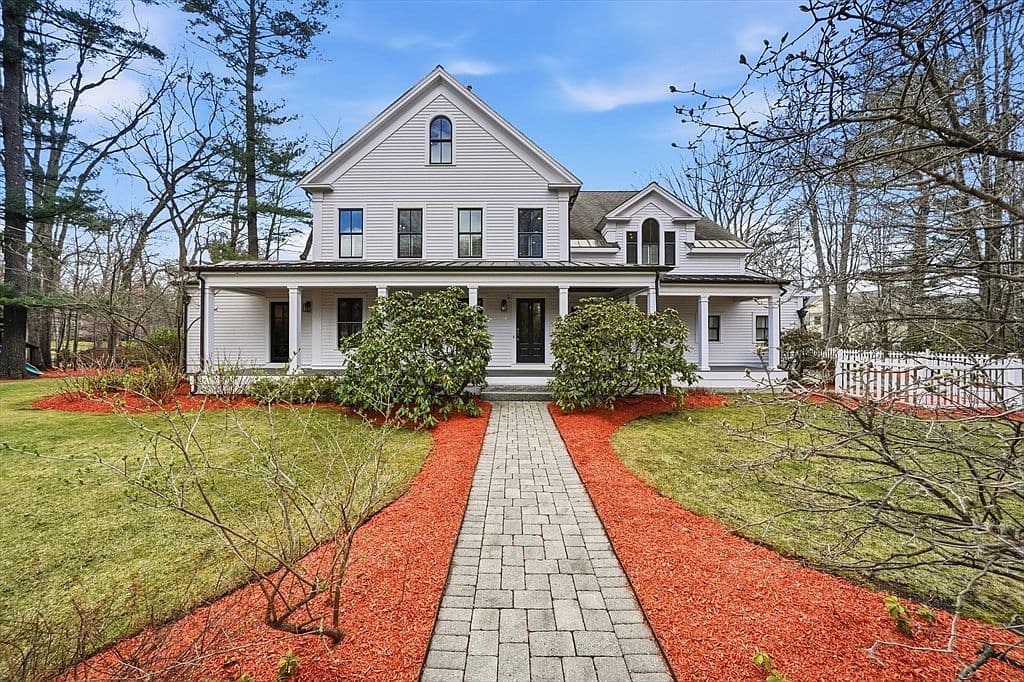 Primary listing photo