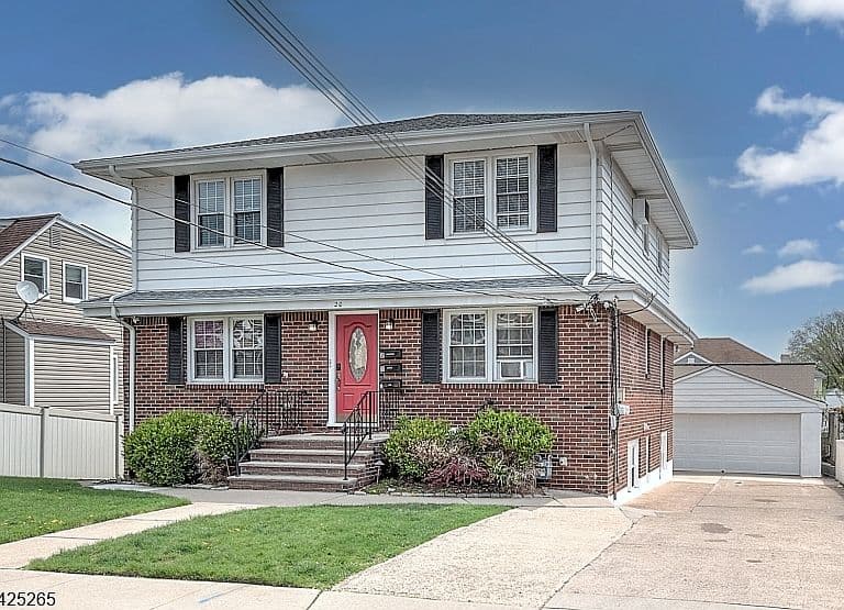 Listing photo 3