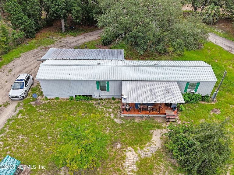 Listing photo 5