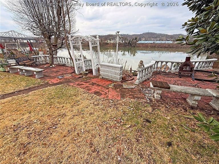 Listing photo 5