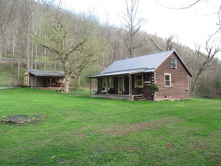 Listing photo 5