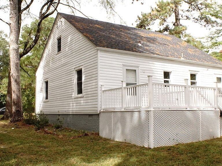 Listing photo 3