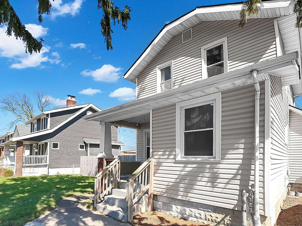 Primary listing photo