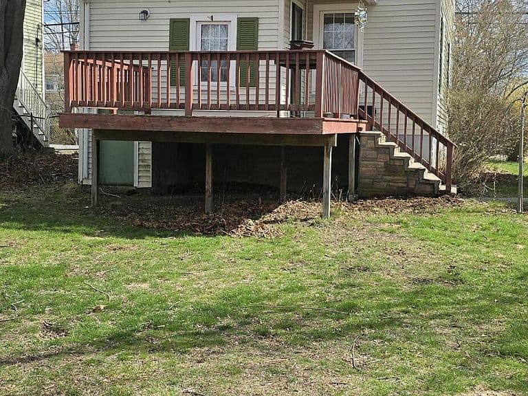 Listing photo 2