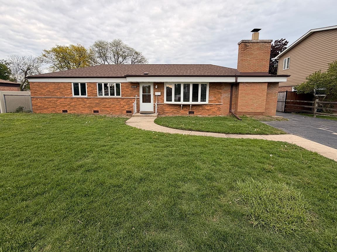 Primary listing photo