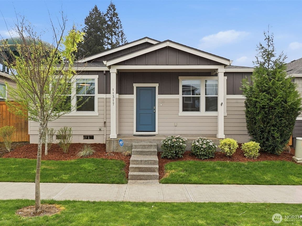 Primary listing photo