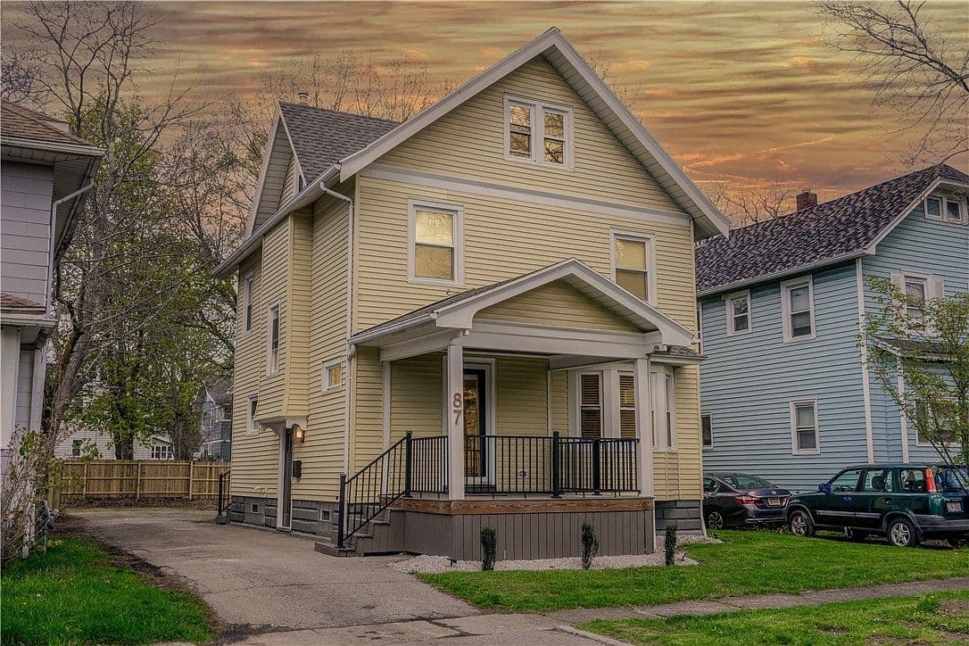 Primary listing photo