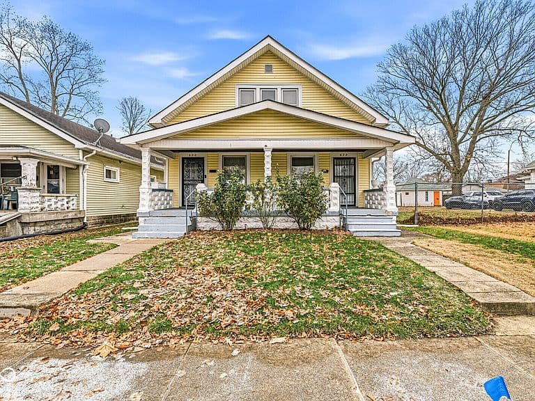 Listing photo 2