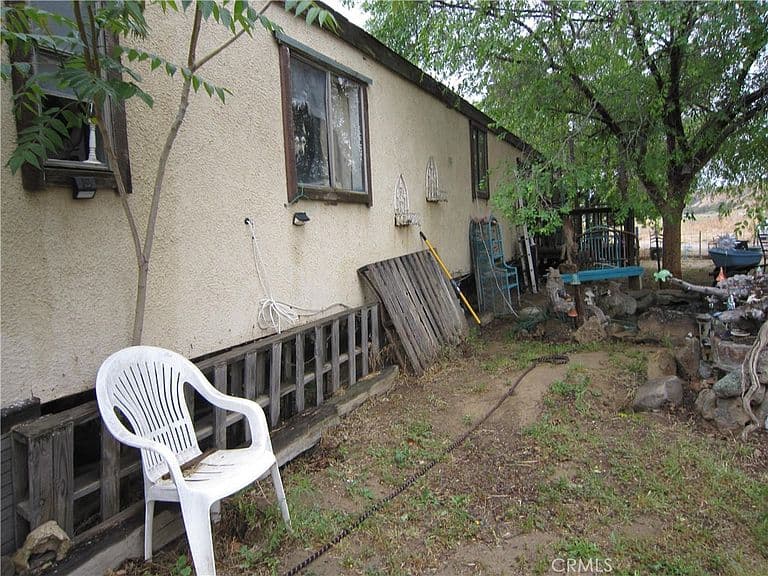 Listing photo