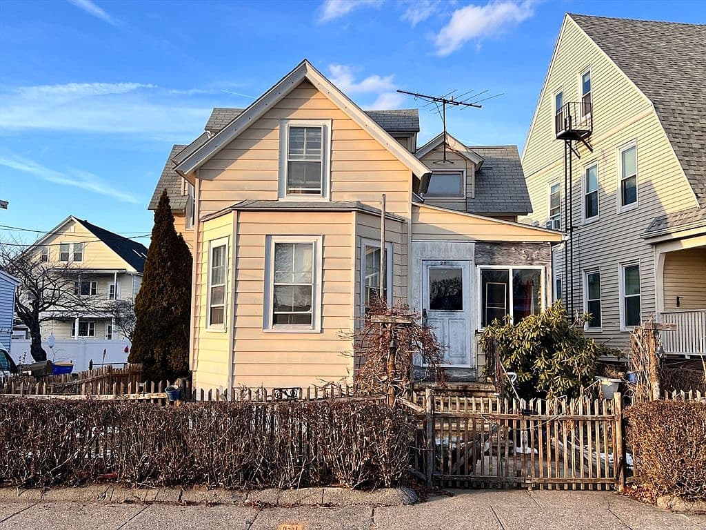Primary listing photo