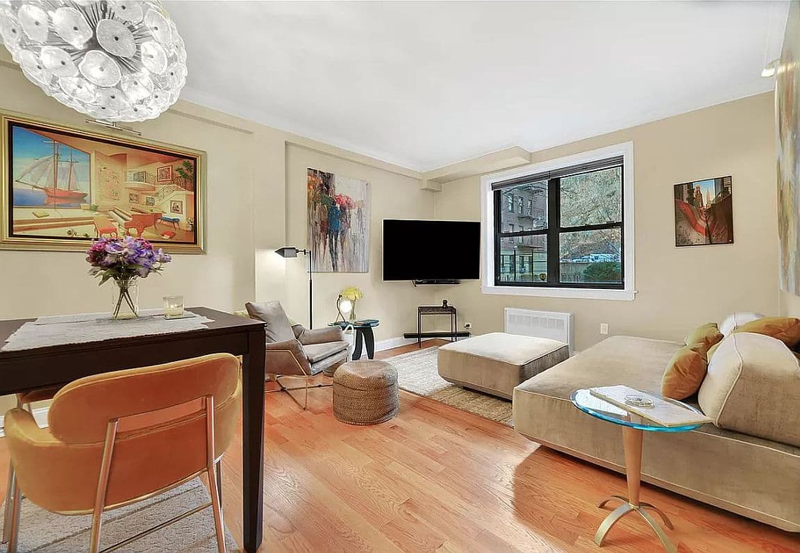 Primary listing photo