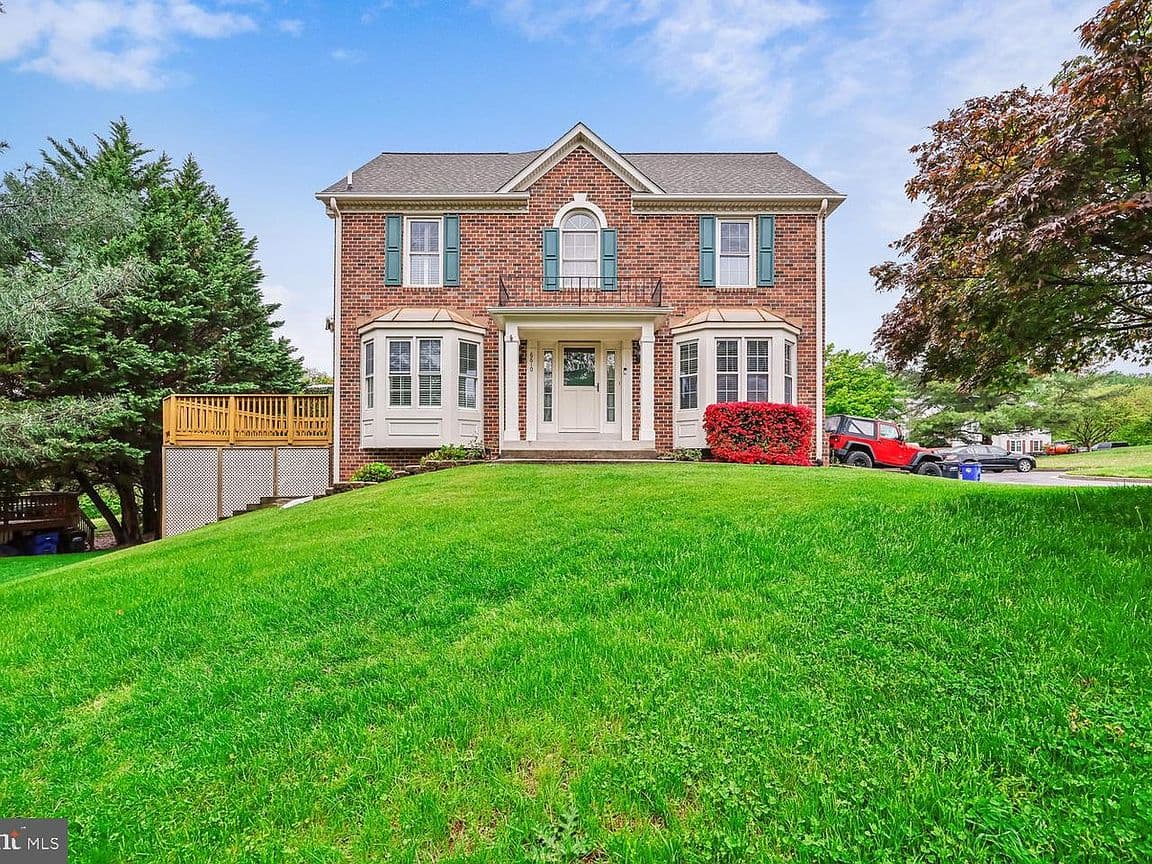 Primary listing photo