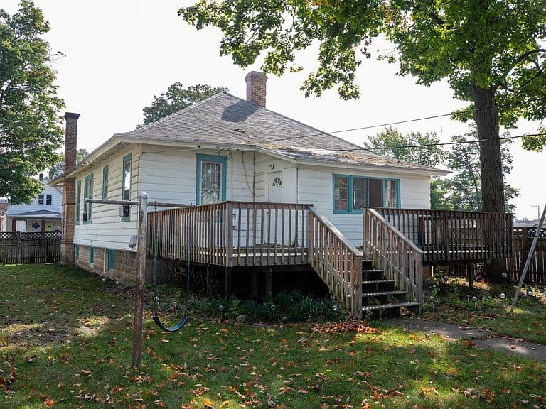 Listing photo 4