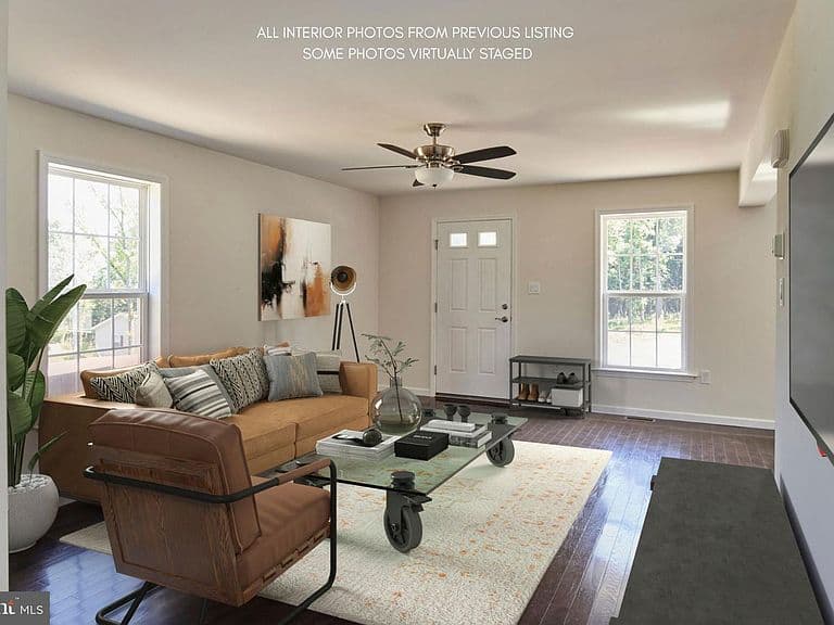 Listing photo 5