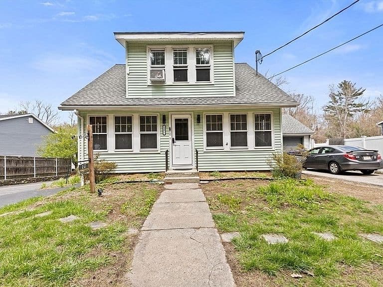 Listing photo 3