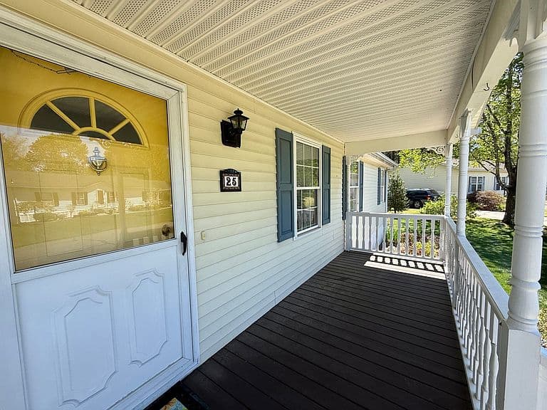 Listing photo 4