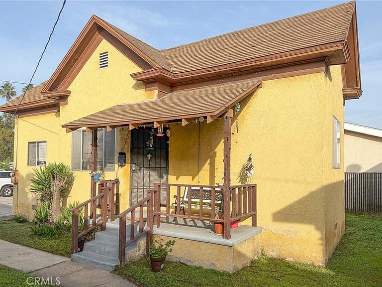 Listing photo 4
