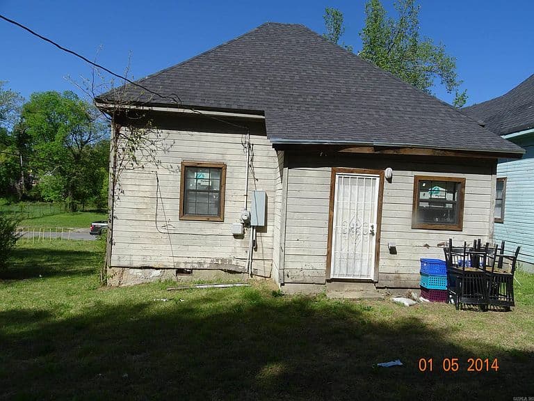Listing photo 3