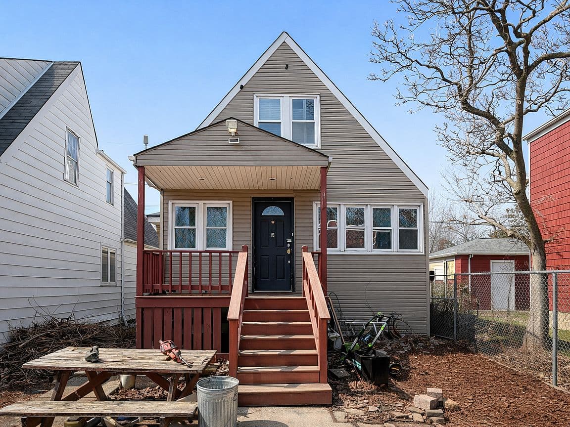 Primary listing photo