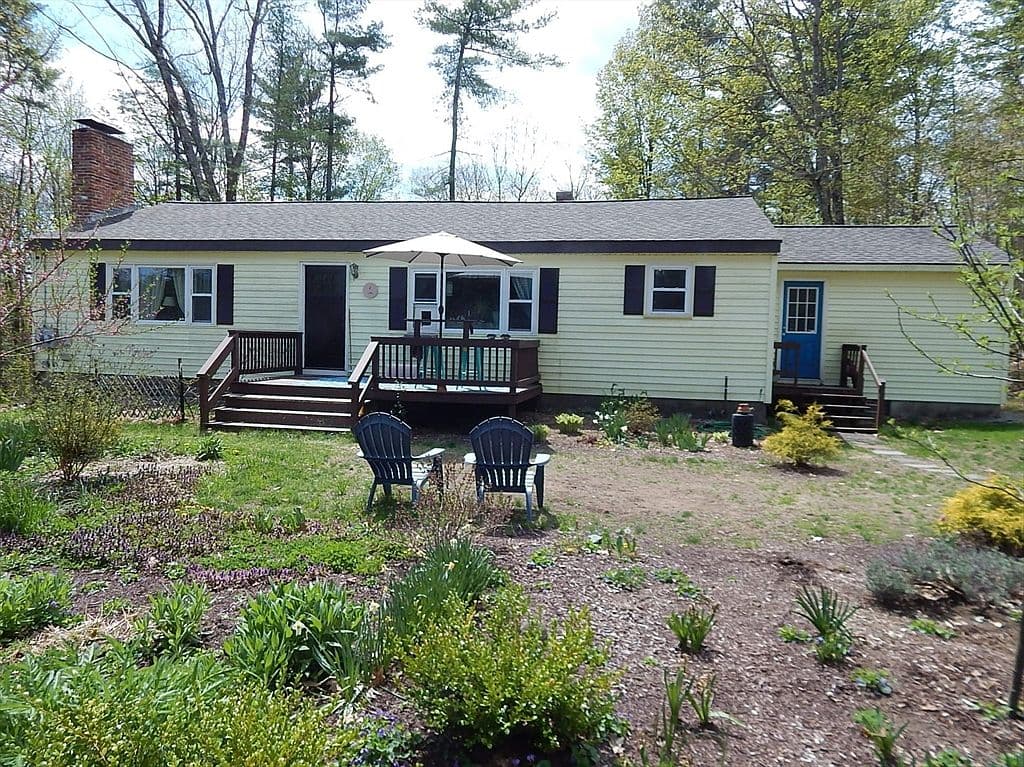 Primary listing photo