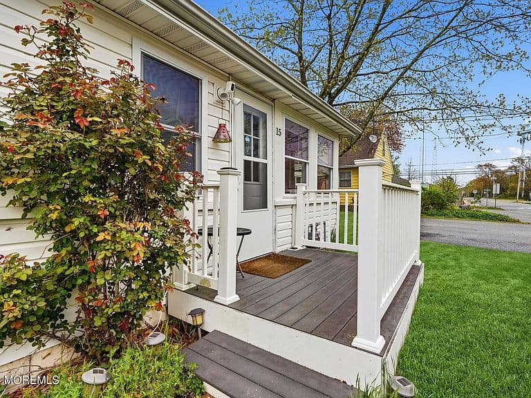 Listing photo 4