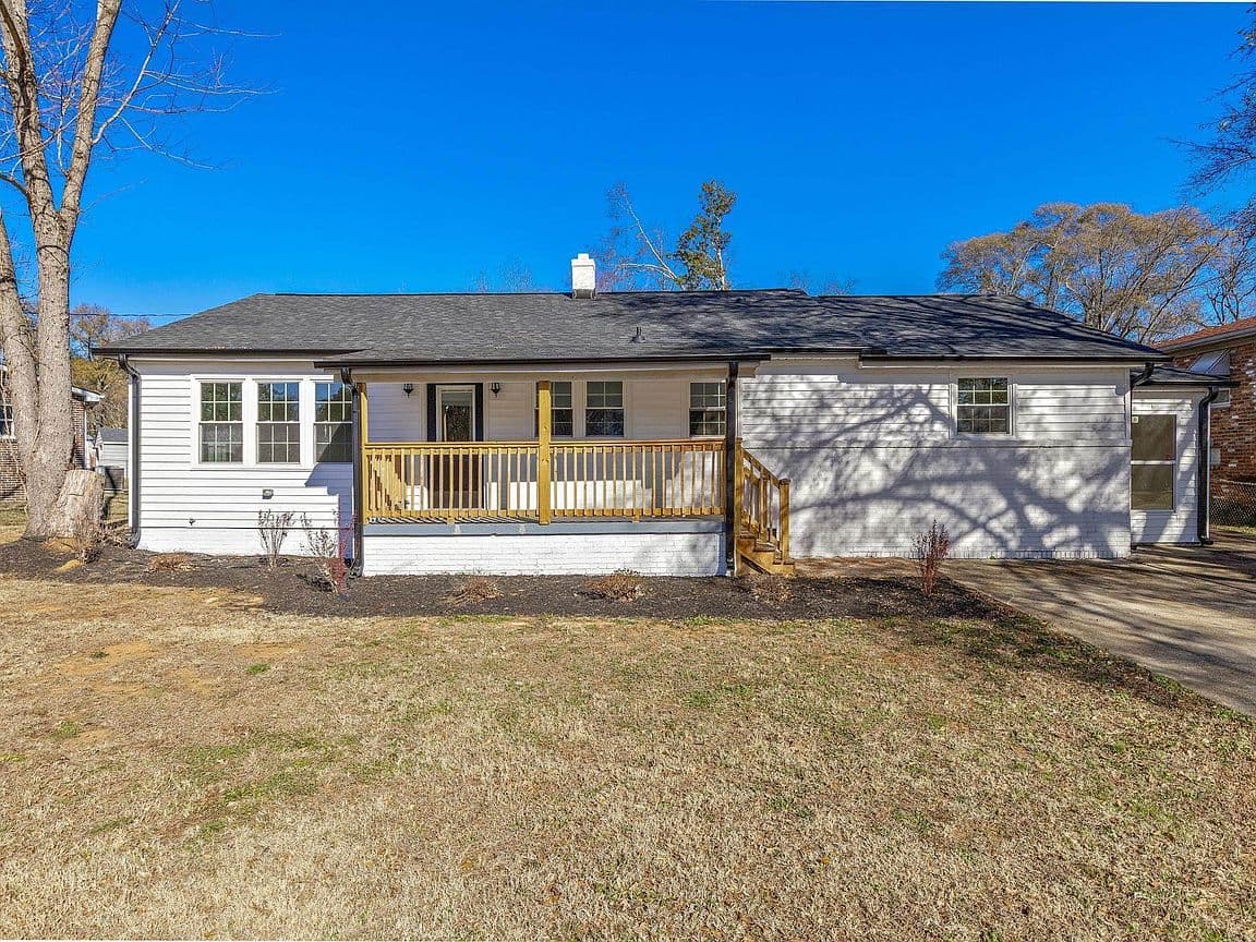Primary listing photo