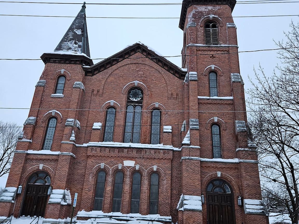 Primary listing photo