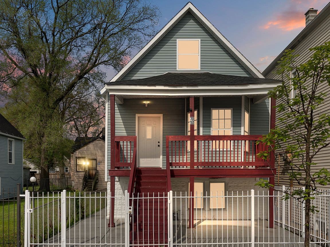 Primary listing photo