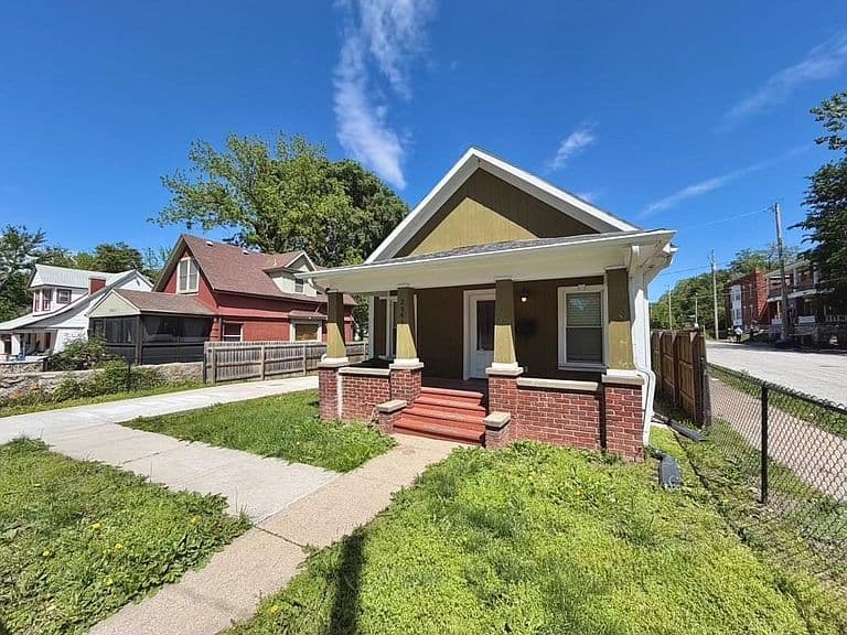 Listing photo 4