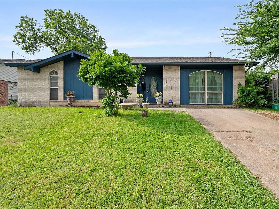 Primary listing photo