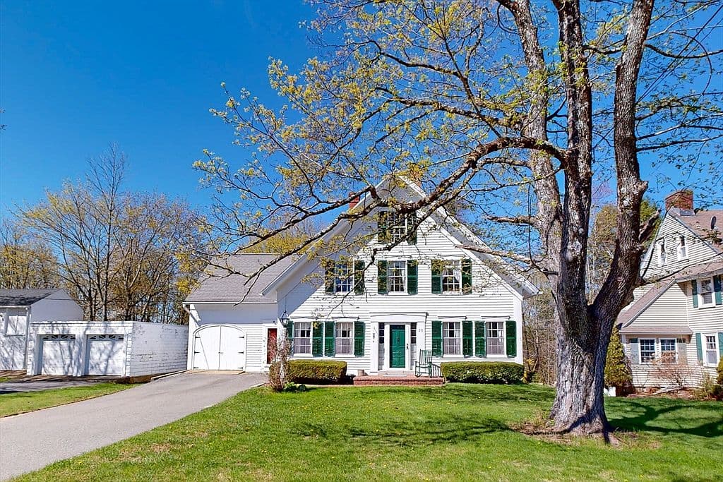 Primary listing photo