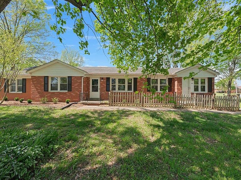 Listing photo