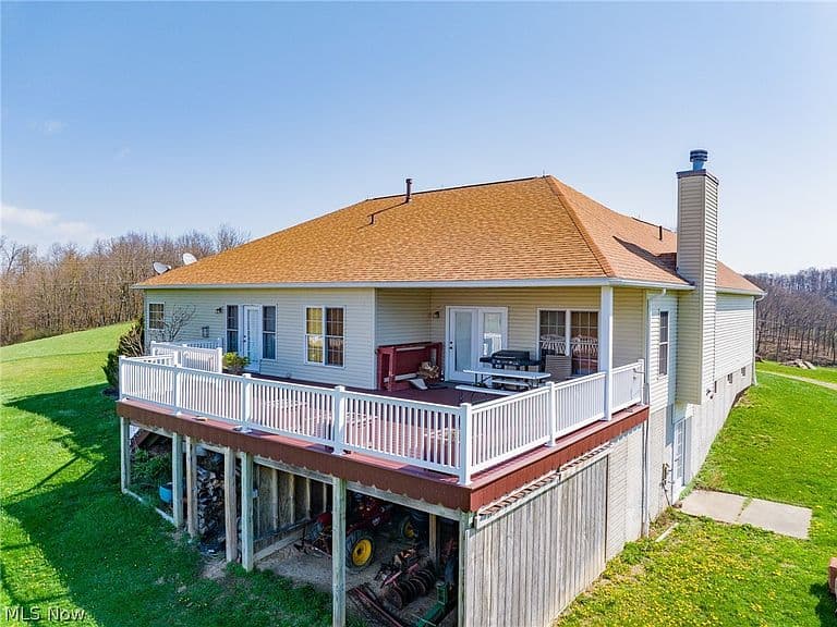 Listing photo 5